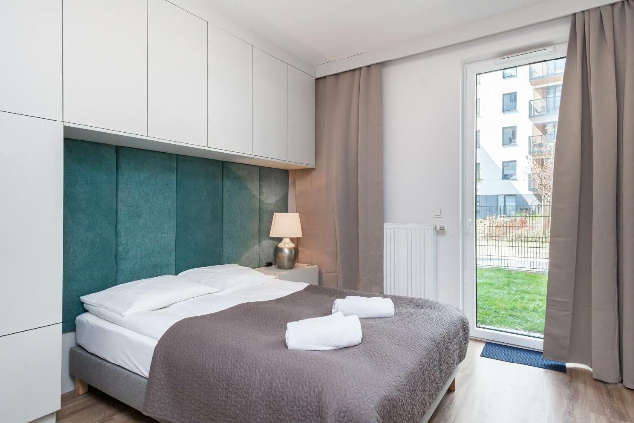 Fort Wola Apartments Warsaw By Noclegi Renters Екстер'єр фото